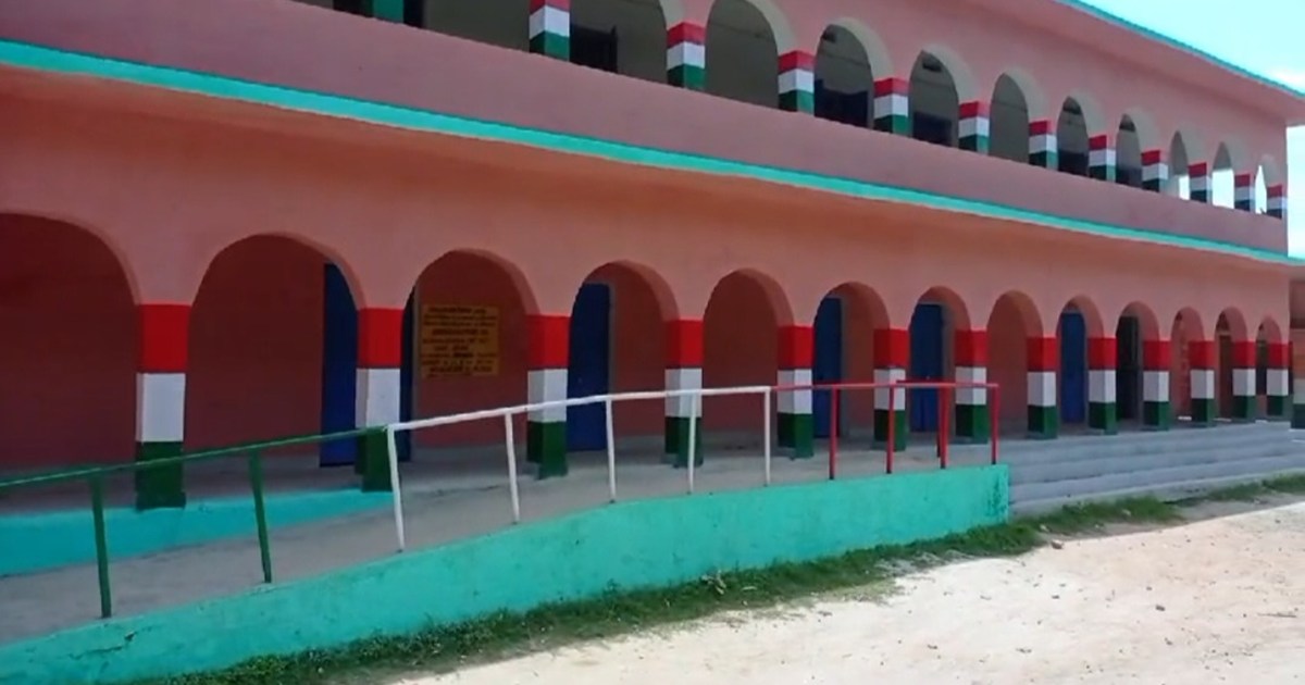 Breaking Student suddenly dies in school after eating ice cr