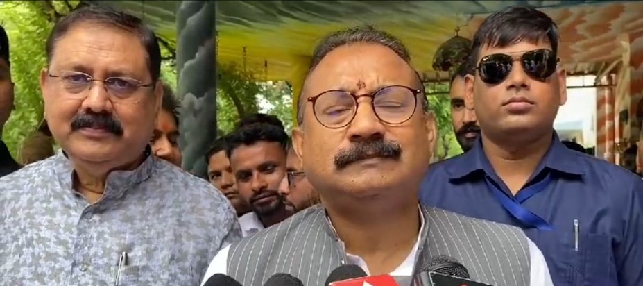 Gitre pool pr mntri ashok chaudhri ka byan Gitre pool pr mntri ashok chaudhri ka byan