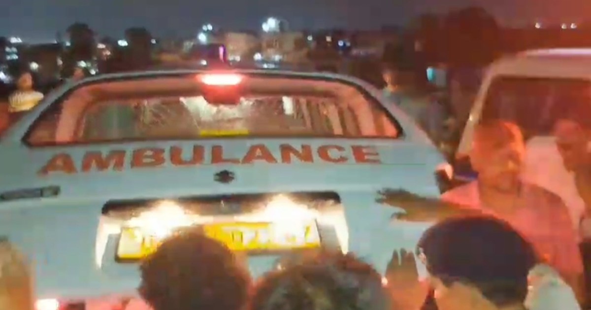 Two bikes collided in Patna, three friends died and two were