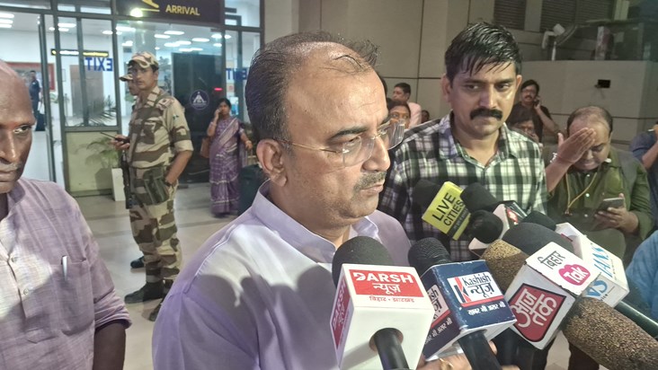 Mangal pandey ka tejasvi pr hamla Mangal pandey ka tejasvi pr hamla