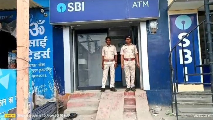 ATM robbery incident failed in Motihari, criminals arrested ATM robbery incident failed in Motihari, criminals arrested