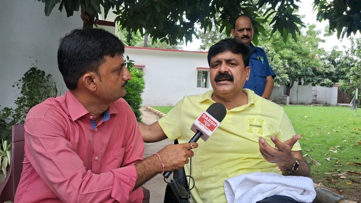 Vishesh rajy ke darja pr mntri jmaa khan ka byan