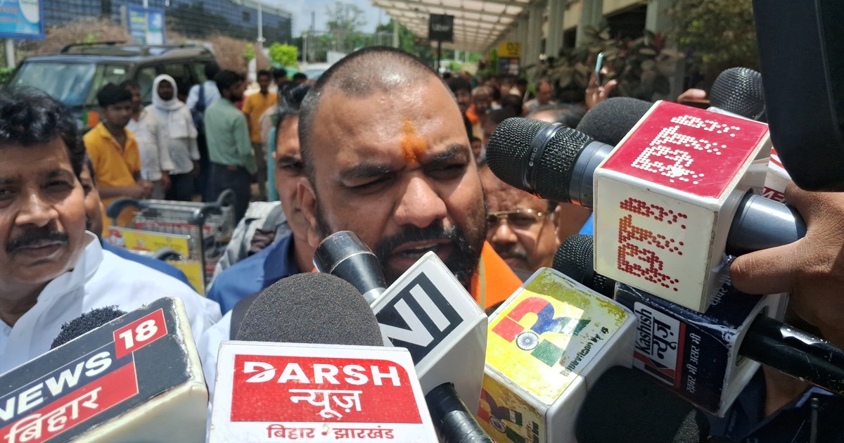 Dycm samrat chaudhri ka byan