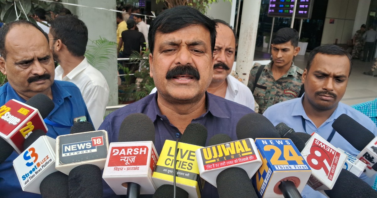 Mntri jma Khan ka bda byan