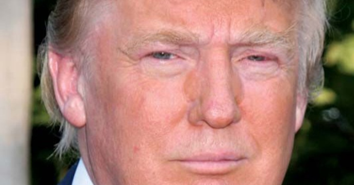 Breaking Former US President Donald Trump shot dead