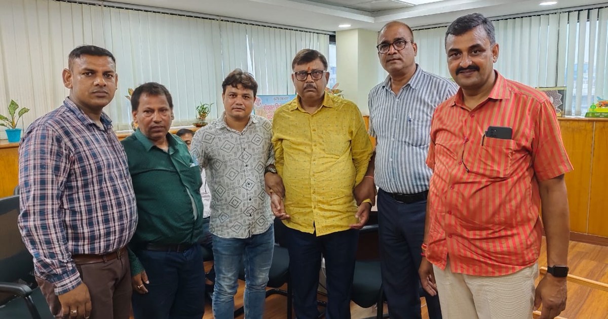 The Vigilance Department arrested an Agriculture Department 