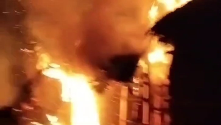 Three houses burnt to ashes in a fierce fire Three houses burnt to ashes in a fierce fire