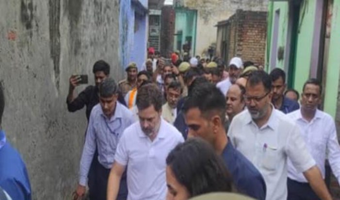 Rahul Gandhi reached Hathras in Uttar Pradesh, know the reas Rahul Gandhi reached Hathras in Uttar Pradesh, know the reas