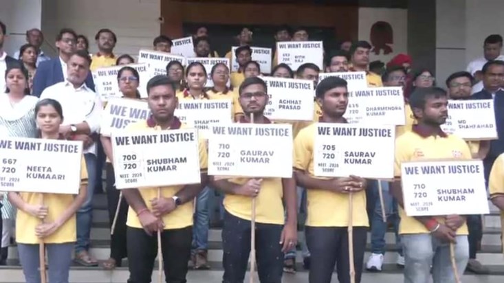 NEET UG candidates angry with Central Government and NTA's a NEET UG candidates angry with Central Government and NTA's a