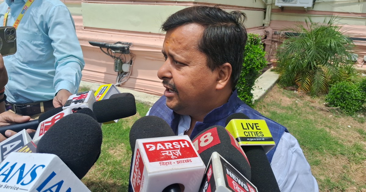 Mntri nitin nvin ka byan