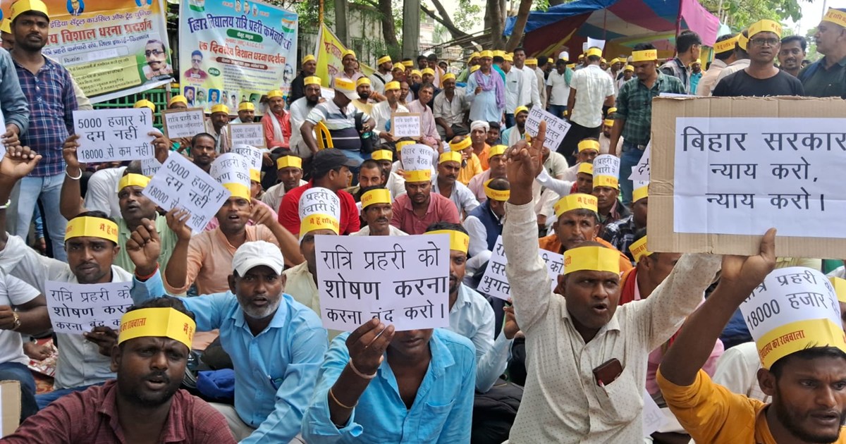 Ratri prahari on Shiksha mantri