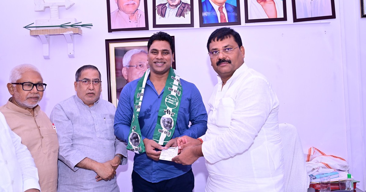 Dr mahesh on nitish kumar