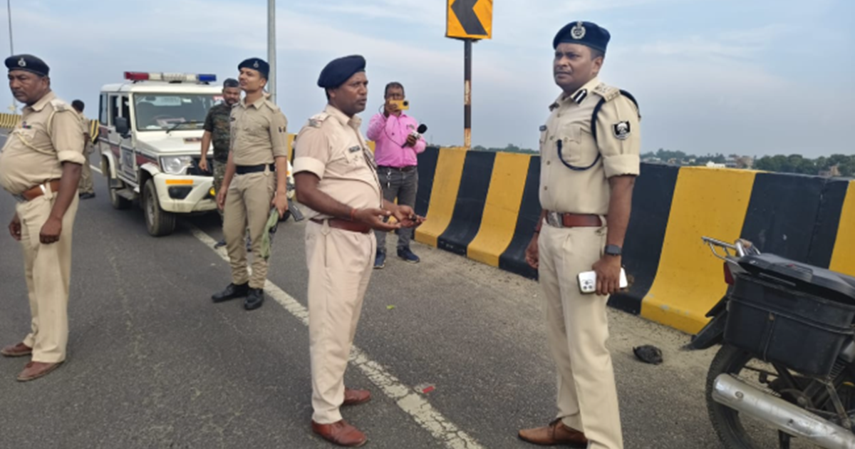 Bihar Crime : Saran me petrol pump karmchariyon se 7 lakh ki