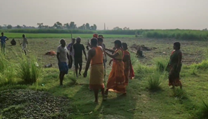 Jamini vivad mein do pakshon ke beech jamkar hui marpeet, aadha darjan log ghayal...