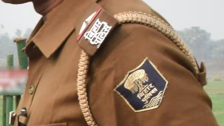 Bihar Crime : Bhagalpur mein police team par aparadhiyon ne 