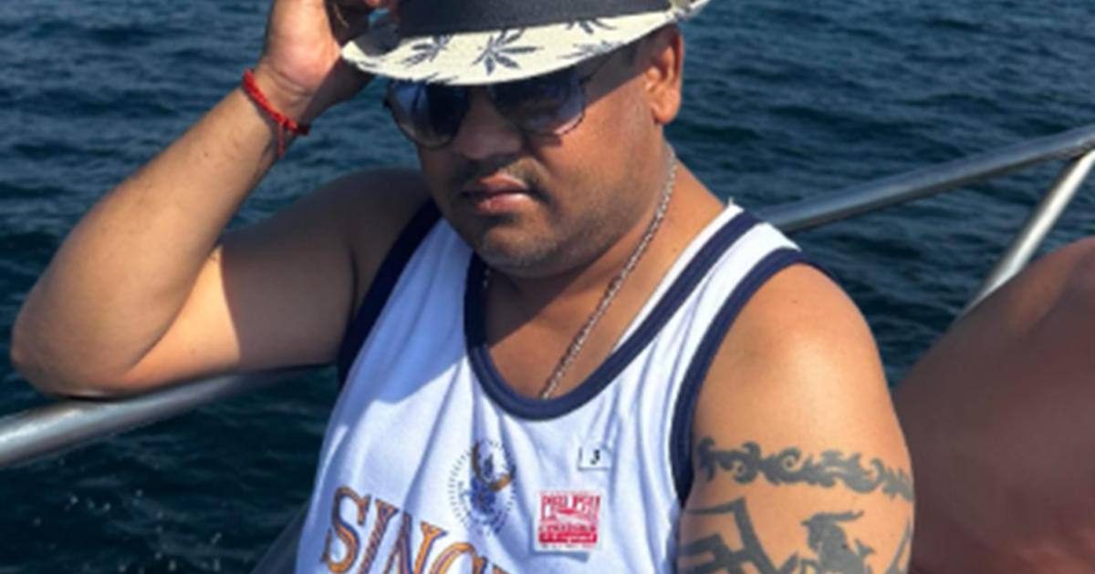 Tattoo ka lalak : Amit Soni apne sharir par gudva rahe Maham