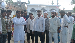 Kafan dafan ko lekar tanav ki sthiti utpann, mahaul bigadne ka aarop...