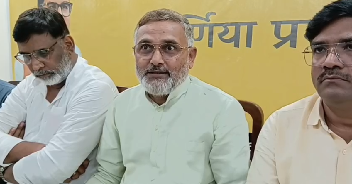 Sharabbandi poori tarah vifal hai, ghar-ghar sharab mil raha