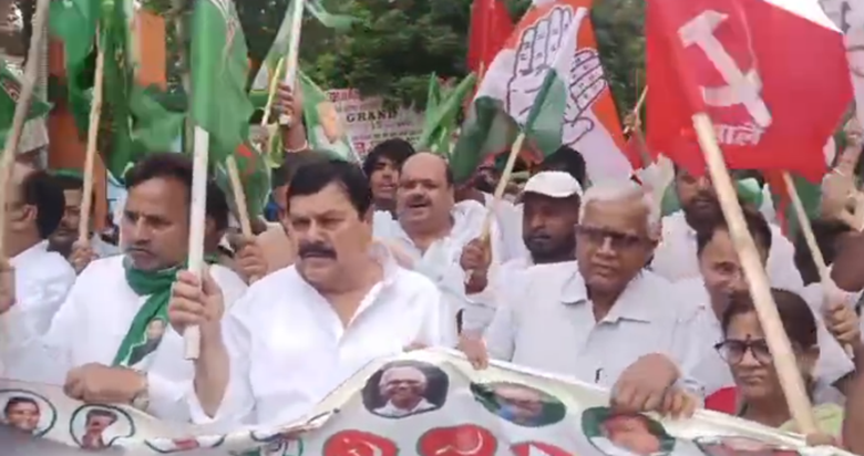 Bihar Band: RJD Sansad Surendra Yadav ne kaha- Main Modi se Bihar Band: RJD Sansad Surendra Yadav ne kaha- Main Modi se