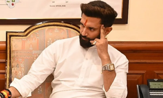 Kendriya Mantri Chirag Paswan ko 20 July tak bomb se udane k Kendriya Mantri Chirag Paswan ko 20 July tak bomb se udane k