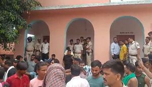 Shikshak ne chhatraon se kiya abhadra vyavahar, police ne liya turant action.