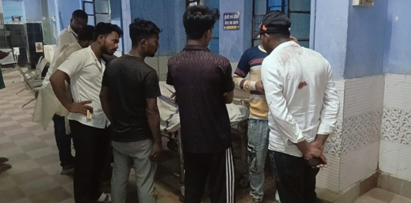 Muharram Juloos par tagda haadsa, DJ trolley se dabkar vyakt Muharram Juloos par tagda haadsa, DJ trolley se dabkar vyakt
