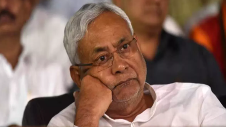 Bihar Politics : CM Nitish ko laga bada jhatka, JDU chhod Co