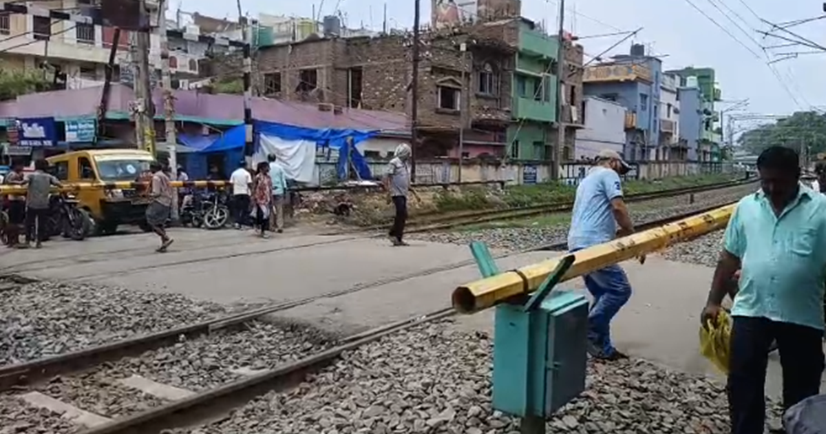 Guljarbag ke 72 number gumti par banega Light AROV? Railway 