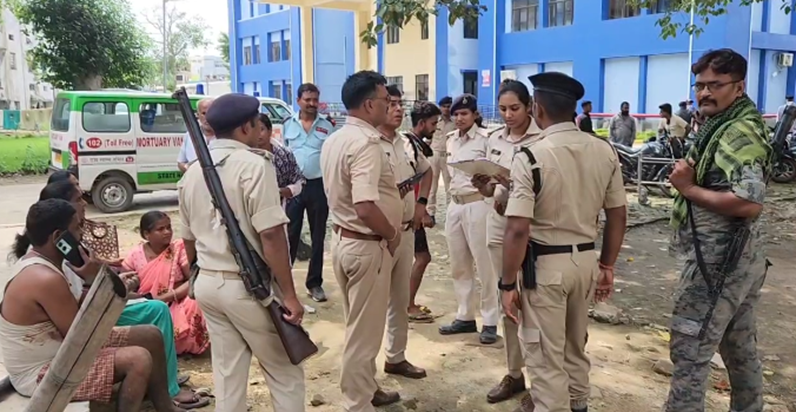 Nalanda mein din dahade PMCH mein karyarat GNM ki goli mar k