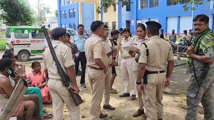 Nalanda mein din dahade PMCH mein karyarat GNM ki goli mar k