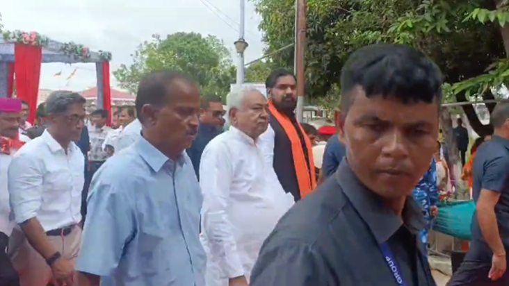 Punaora Dhaam mein pahunche CM Nitish Kumar aur Samraat Chau