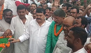 Bihar Politics: Samrat Chaudhary ke bayan par RJD Sansad Surendra Yadav ka palatvaar, ek rajneetik bhool thi ki Lalu ne Samrat ko cabinet mantri banaya...