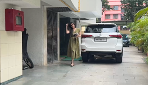 Bollywood News: Karishma Tanna ko kiya gaya spot, actress ne di...