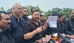 Bihar Politics: Tejaswi Yadav ke chunav bahishkaar par bayan se siyasat garamai, JDU-BJP ne kya kaha? Jane...