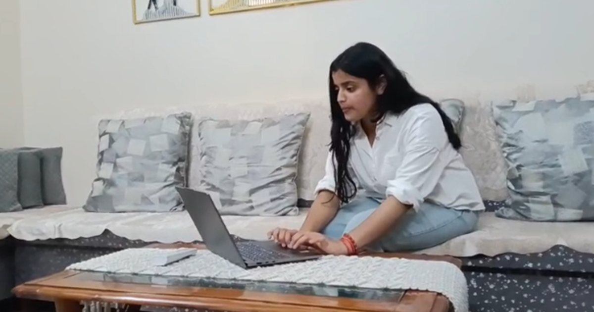 Champaran ki beti Aradhya ne kiya kamaal, 234 bhashaon mein 