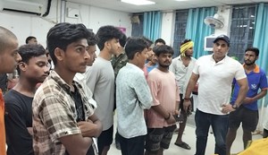 Ufaan par Bihar ki nadiyan : Pokhar mein doobne se 11 varshiya bacche ki maut, gaon mein pasara maatam.