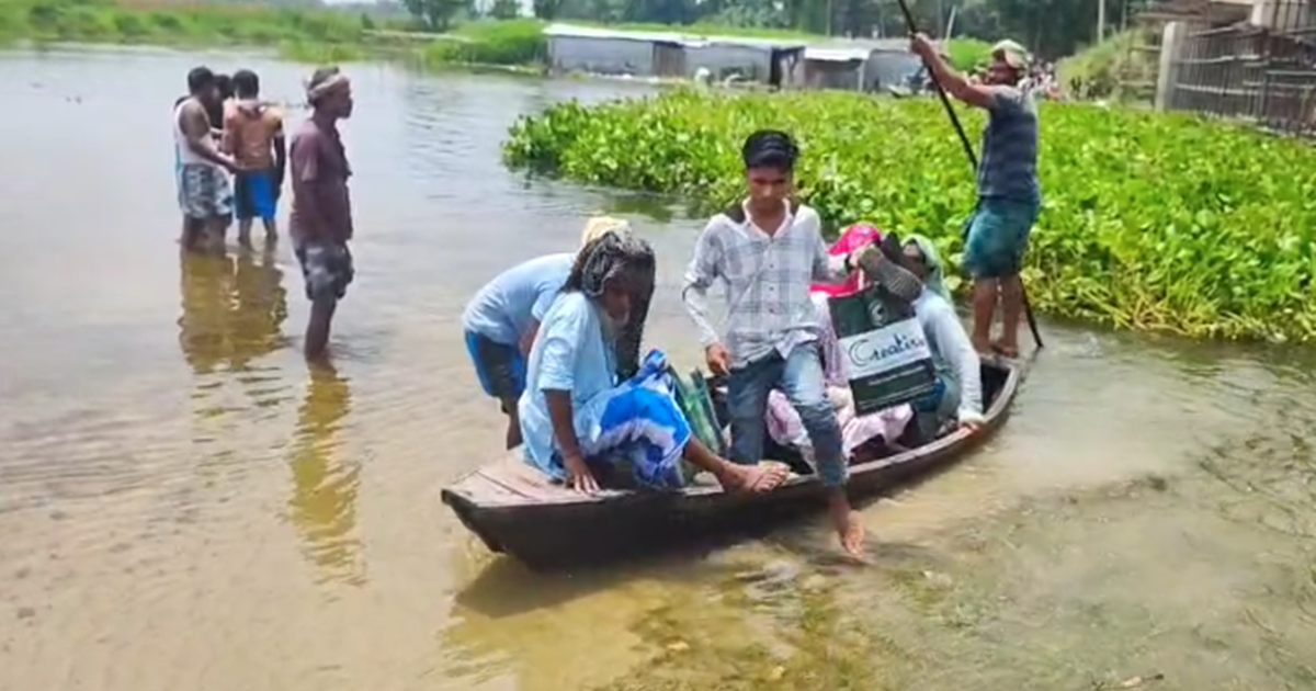 Katihar mein do prakhandon ke beech pul nirman adhura, daayv