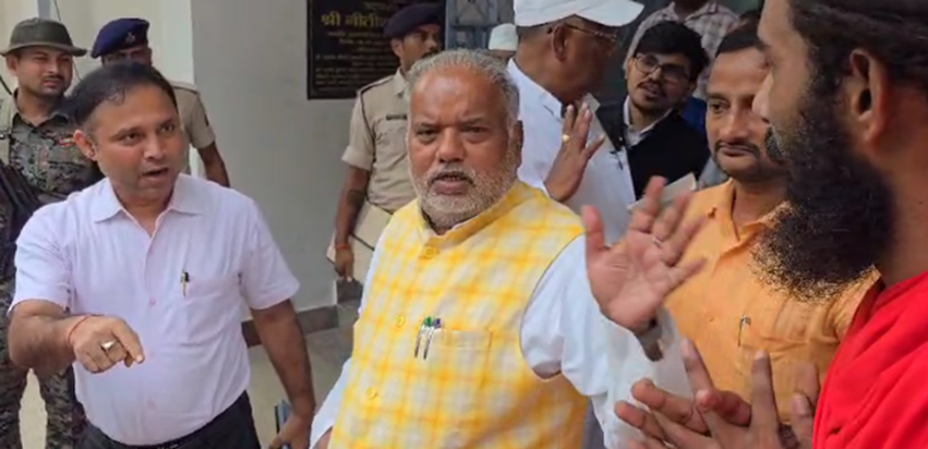 Lathbandhan bana Bihar band : Mantri Shravan Kumar ka tanz, 