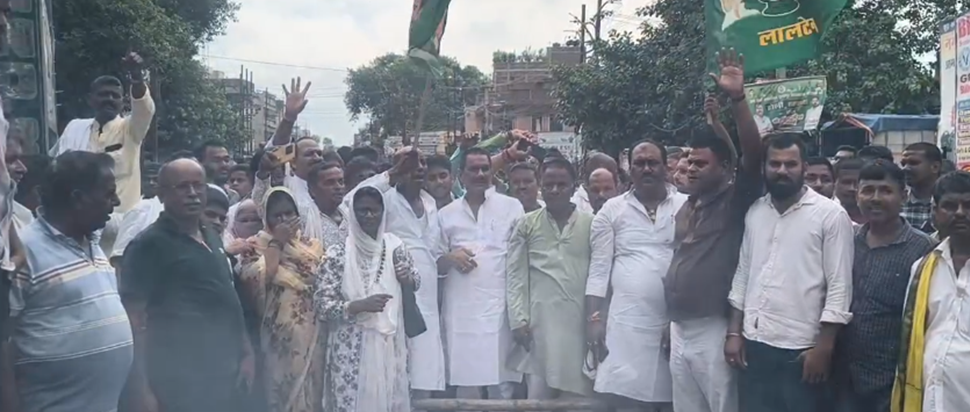 Bihar Band : Balu Mafia RJD neta Lalu Yadav ke behad kareebi Bihar Band : Balu Mafia RJD neta Lalu Yadav ke behad kareebi