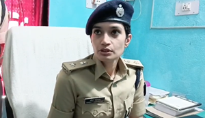 Action mode me SP Sweety Sahrawat, sabji dukan ki aad me hathiyar ka chal raha tha avaidh dhandha...