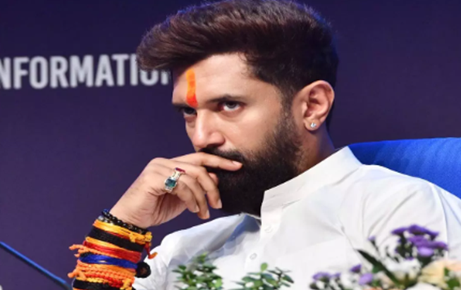Bihar Politics: Chirag Paswan ko laga jhatka, LJPR ke 38 net