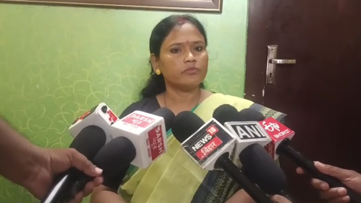 Vidhayak Deepa Manjhi ne DSP ko call lagai, boli- Lalu ji ki