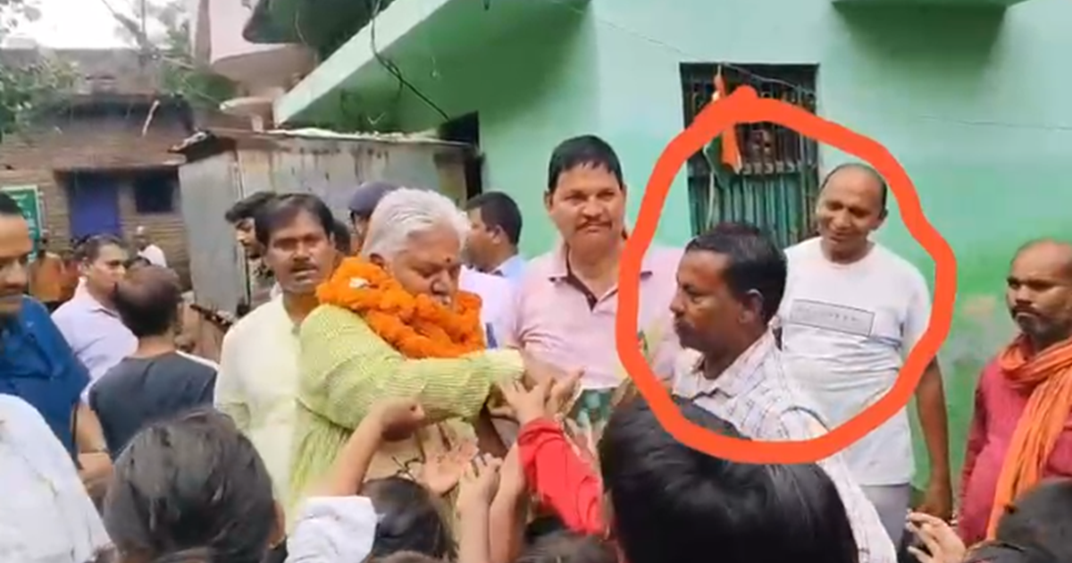 Aai card pehenkar vikas mitra sah matdaan kendriya stariya p