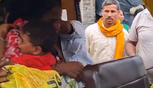 Premi jode ko gawahi dena pada bhari, yuvati ke parijanon ne kar di dhunai... ladki ne ghar jaane se kiya inkaar.