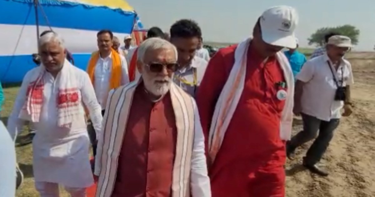 Ashwini Choubey reached Buxar, lashed out at uncle-nephew