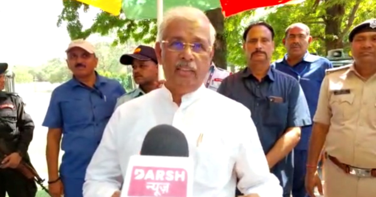 The Governor came to see the remains of Nalanda University, 