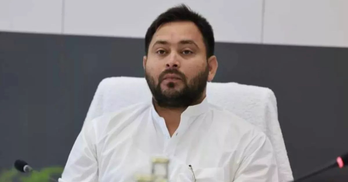 Tejashwi's big statement on Bhagalpur accident, said- 'The b