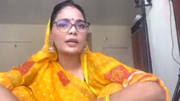 Neha got angry on 'Adipurush', wrote 'Dhat Teri Ki' for Mano