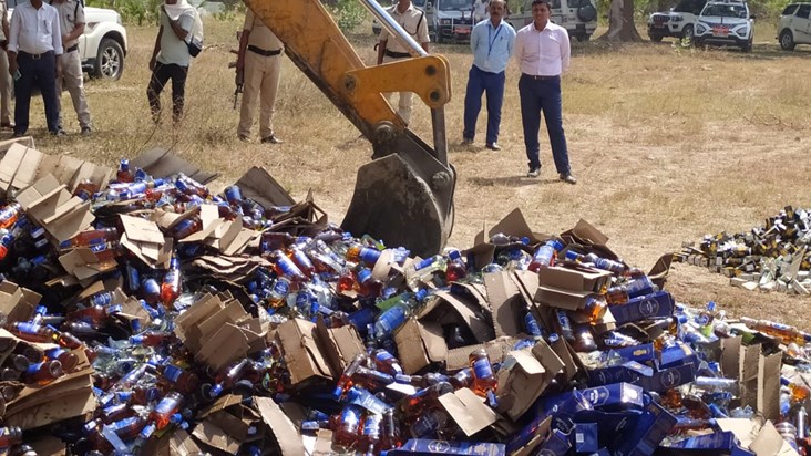 DM's big action against prohibition, destroyed Lalpani worth