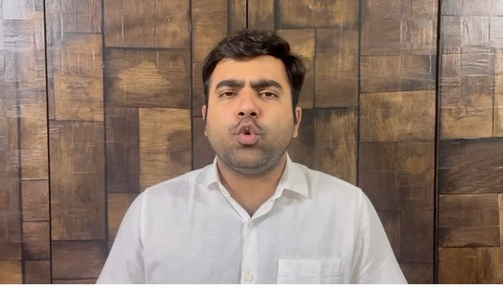 Dabl injn ki srkar ke bhrose ,jdu